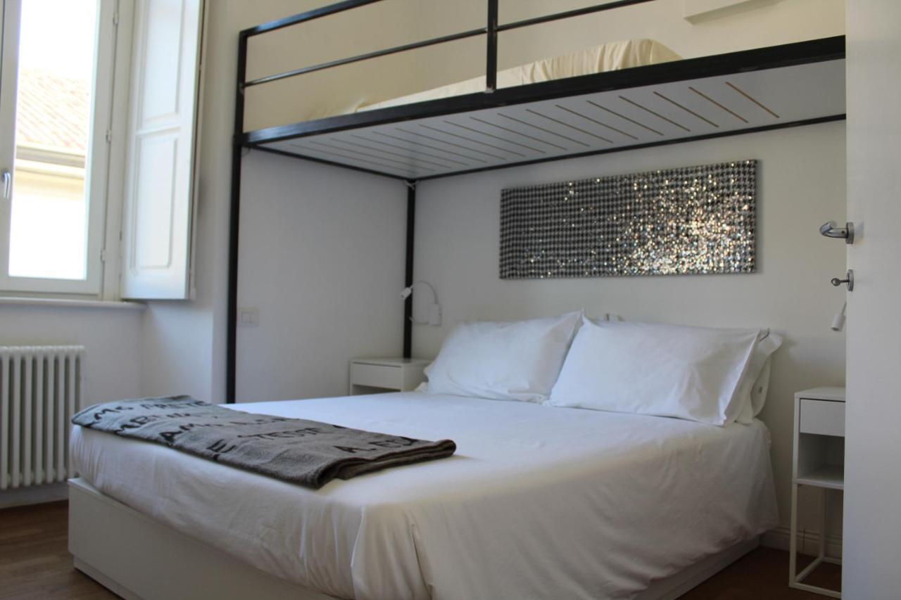 Palazzo Della Torre Elegant Apartment In Como Bagian luar foto