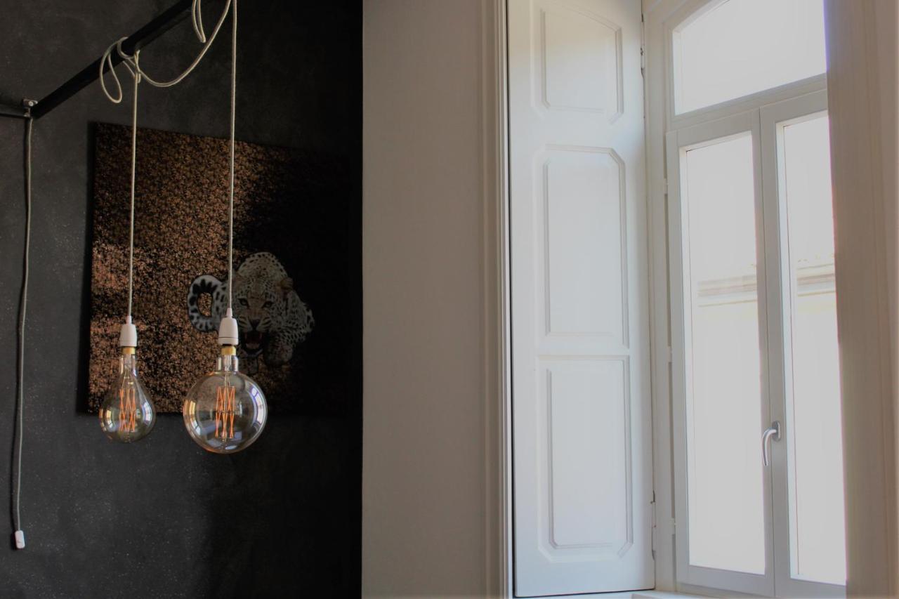 Palazzo Della Torre Elegant Apartment In Como Bagian luar foto