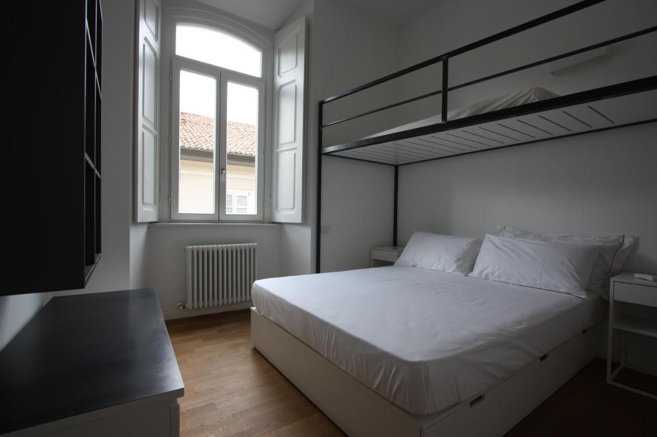 Palazzo Della Torre Elegant Apartment In Como Bagian luar foto